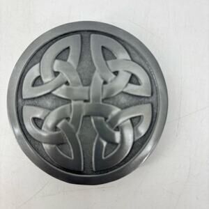 Great American Buckle Co Celtic Knot Round Eternity Connection